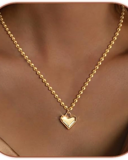 Cute Heart Necklace Dainty 18k Gold Plated Tiny Heart Pendant Choker Necklaces Small Gold Love Open Heart Chain Necklace for Women Simple Gold Necklace for Women Trendy Jewelry