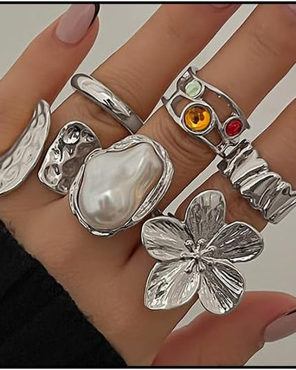 Chunky Gold Rings for Women Non Tarnish Statement Flower Ring Baroque Pearl Stackable Rings Set 6Pcs Chunky Jewelry