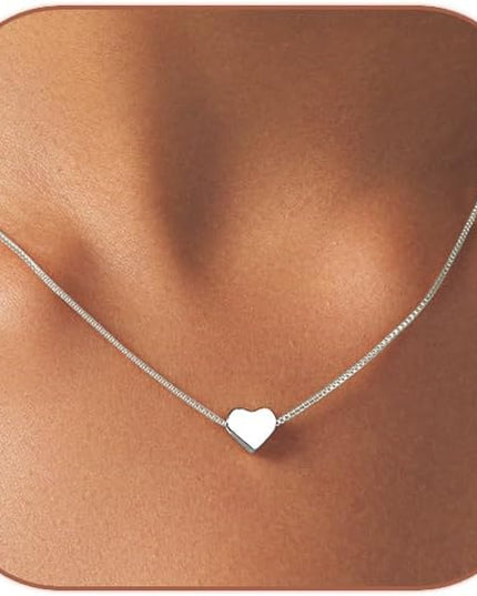 Cute Heart Necklace Dainty 18k Gold Plated Tiny Heart Pendant Choker Necklaces Small Gold Love Open Heart Chain Necklace for Women Simple Gold Necklace for Women Trendy Jewelry