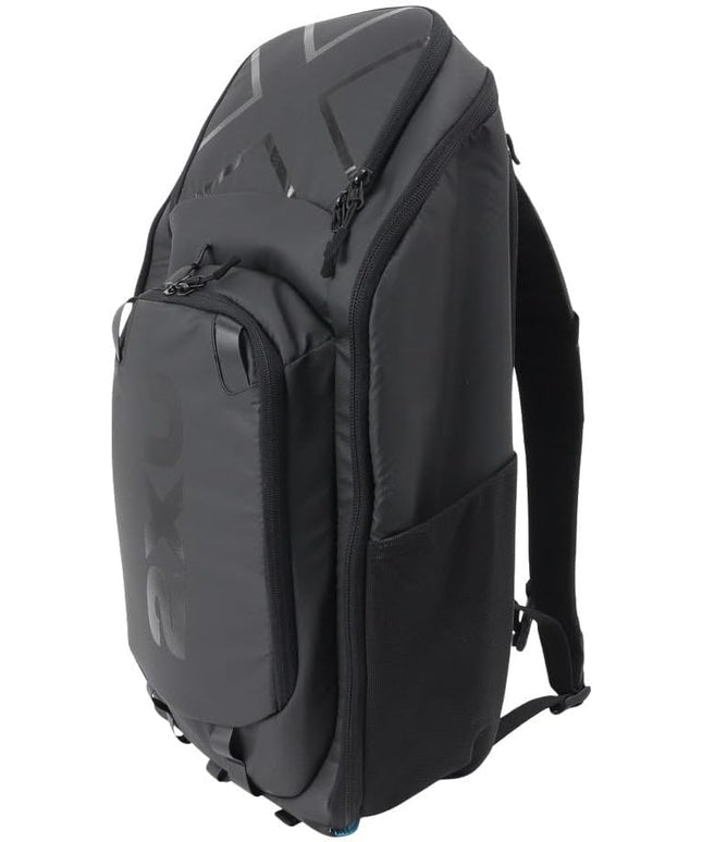 2XU Transition Backpack - Secure Storage Bag for Swim, Run, Bike Clothing - Black