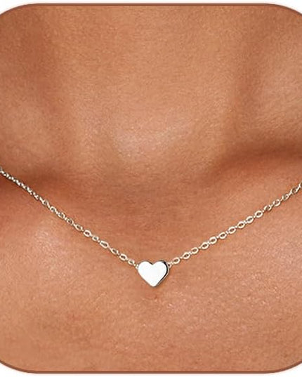 Cute Heart Necklace Dainty 18k Gold Plated Tiny Heart Pendant Choker Necklaces Small Gold Love Open Heart Chain Necklace for Women Simple Gold Necklace for Women Trendy Jewelry