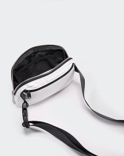 Pander Belt Bag for Women, Fashion Waist Packs, Crossbody Bags, Everywhere Belt Bag with Adjustable Strap (White).