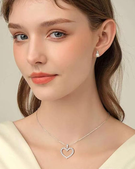 G&GEMSJEW Heart Necklaces for Women, 1-2 Carats Moissanite, 18K White Gold-Plated 925 Sterling Silver Round Brilliant Cut Moissanite Imitation Diamond Necklaces, Jewelry Gifts for Christmas Valentine's Day,Anniversary Present for Wife Women