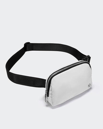Pander Belt Bag for Women, Fashion Waist Packs, Crossbody Bags, Everywhere Belt Bag with Adjustable Strap (White).