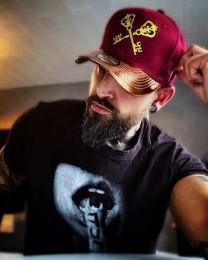 Capiche [99+ Variations] Special Series Snapback Cap - One Size Unisex Men