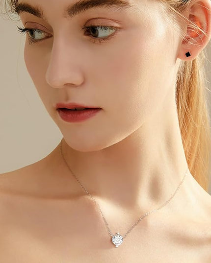 G&GEMSJEW Heart Necklaces for Women, 1-2 Carats Moissanite, 18K White Gold-Plated 925 Sterling Silver Round Brilliant Cut Moissanite Imitation Diamond Necklaces, Jewelry Gifts for Christmas Valentine's Day,Anniversary Present for Wife Women