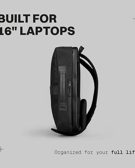 The Frenchie Co. - SL Speed Backpack - Expandable lightweight carry-on - Anti-theft magnetic closure for rapid access - Self-adjusting ergonomic straps