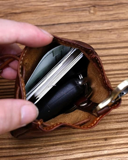 Wugebud 1 Pcs Leather Mini Medieval Pouch Keychain, Coin Organizer, Change Holder, Leather Drawstring Pouch for Men & Women