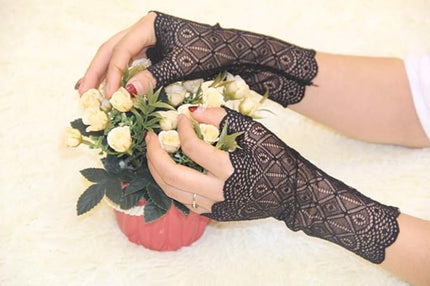 Women's Short Lace Gloves Fingerless for Driving Wedding Wrist Length Bridal Prom Gloves
