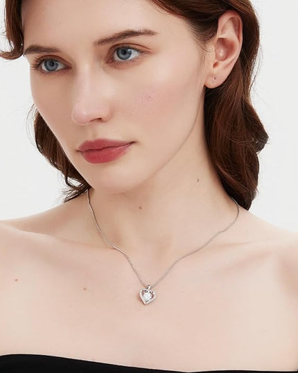 G&GEMSJEW Heart Necklaces for Women, 1-2 Carats Moissanite, 18K White Gold-Plated 925 Sterling Silver Round Brilliant Cut Moissanite Imitation Diamond Necklaces, Jewelry Gifts for Christmas Valentine's Day,Anniversary Present for Wife Women