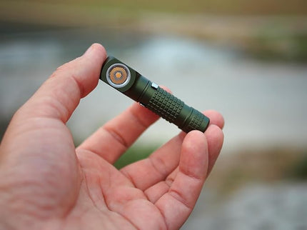 Manker E02 III Everyday-Carry Flashlight, USB-C Rechargeable 10440 / AAA Flashlight, Pocket EDC Flashlight with Magnetic Tail, Reversible Clip (400 Lumens NICHIA 519A-v1 4000K R9080, Army Green)