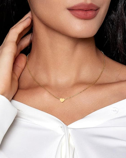 Cute Heart Necklace Dainty 18k Gold Plated Tiny Heart Pendant Choker Necklaces Small Gold Love Open Heart Chain Necklace for Women Simple Gold Necklace for Women Trendy Jewelry