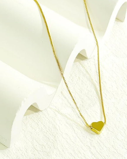 Cute Heart Necklace Dainty 18k Gold Plated Tiny Heart Pendant Choker Necklaces Small Gold Love Open Heart Chain Necklace for Women Simple Gold Necklace for Women Trendy Jewelry