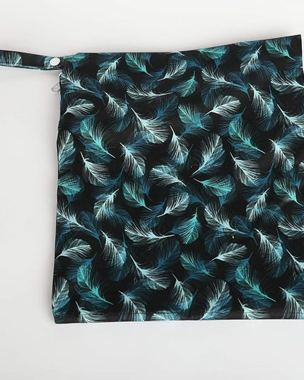 Medium Wet Dry Bag Baby Cloth Diaper Nappy Insert Bag Washable With Two Pockets (Blue Feather)