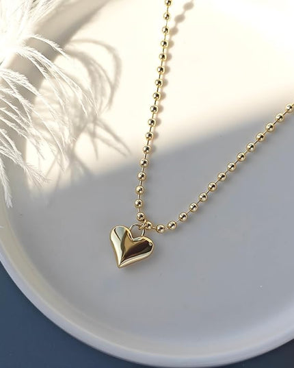 Cute Heart Necklace Dainty 18k Gold Plated Tiny Heart Pendant Choker Necklaces Small Gold Love Open Heart Chain Necklace for Women Simple Gold Necklace for Women Trendy Jewelry