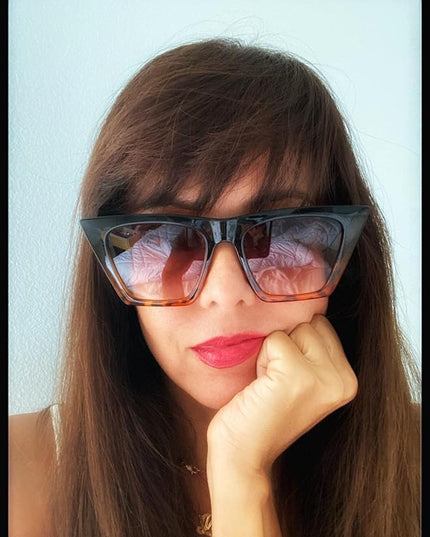 FEISEDY Vintage Square Cat Eye Sunglasses Women Trendy Cateye Sunglasses B2473