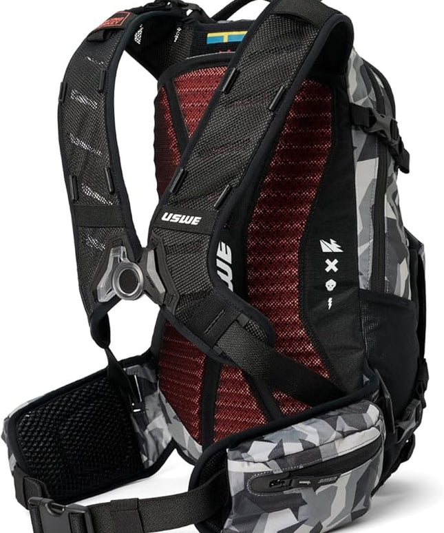 USWE Shred 25L Backpack, a High End Daypack for MTB, E-MTB, Mountain Bike, Camo/Black