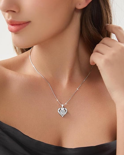 Moissanite Necklace for Women, 1-3 Carat Heart Necklace Engraved with 'I LOVE YOU', Birthday Gift for Wife, Anniversary Present for Wife Women, Jewelry Gifts for Christmas Valentine's Day
