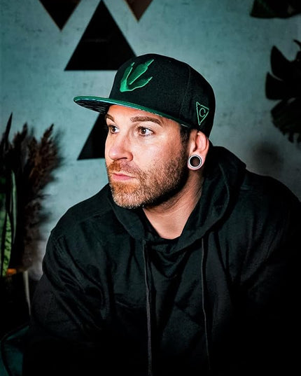 Capiche [99+ Variations] Special Series Snapback Cap - One Size Unisex Men