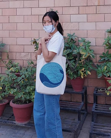 Ecoright Tote Bag for Women with Zipper, Small Tote Bag, Canvas Bag, Reusable Cotton Bag for Beach, Grocery, School & Work