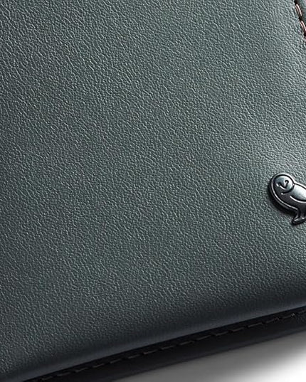 Bellroy Coin Wallet (Slim Coin Wallet, Bifold Leather Design, Holds 4-8 Cards, Magnetic Closure Coin Pouch)