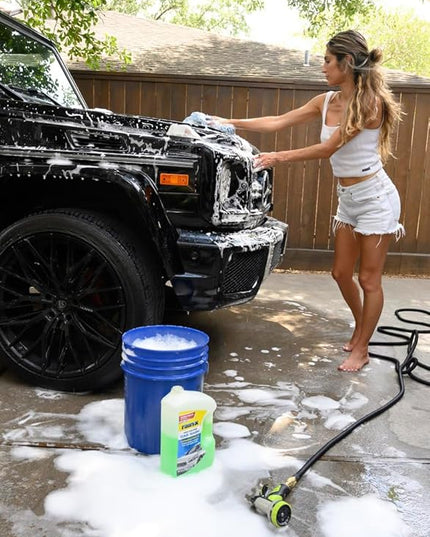 Rain-X 620191 Foaming Car Wash - 100 fl oz. High-Foaming, Concentrated Formula For Greater Cleaning Action, Safely Lifting Dirt, Grime And Residues For An Exceptional Clean