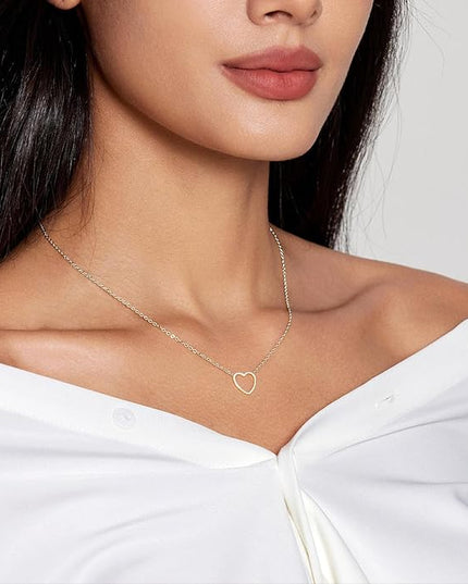 Cute Heart Necklace Dainty 18k Gold Plated Tiny Heart Pendant Choker Necklaces Small Gold Love Open Heart Chain Necklace for Women Simple Gold Necklace for Women Trendy Jewelry