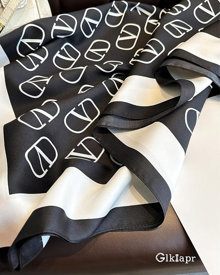 Satin Bandana Headscarf for Women Silky Hair Scarves for Fashion Lightweight