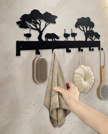 ShowMtheM Metal Ostrich Key Holder for Wall,Metal Key Organizer Wall Decorative with 7 Hooks,Black Wall Mount Key Holder for Entryway,Front Door,Hallway,Office