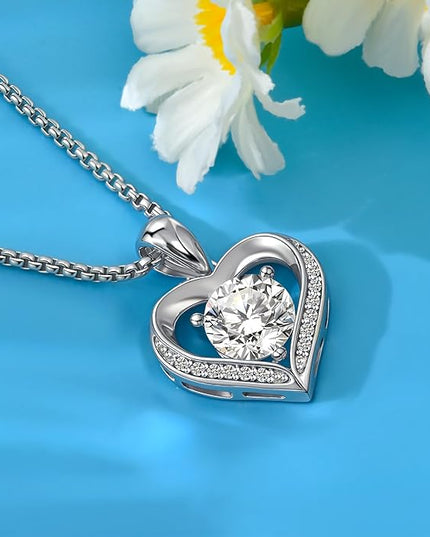 G&GEMSJEW Heart Necklaces for Women, 1-2 Carats Moissanite, 18K White Gold-Plated 925 Sterling Silver Round Brilliant Cut Moissanite Imitation Diamond Necklaces, Jewelry Gifts for Christmas Valentine's Day,Anniversary Present for Wife Women