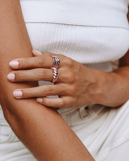 ÌF ME 10 PCS Gold Rings Set for Women Non Tarnish, 18K Gold Plated Chunky Stackable Rings, Statement Stacking Womens Ring Pack