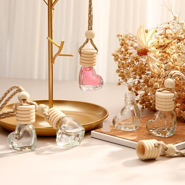 BBTO 200 Pcs Hanging Car Diffuser Bottles Bulk, Empty Clear Glass Air Freshener Bottles with Wooden Cap for Perfume Essential Oils Fragrance Aromatherapy Ornament(Heart)