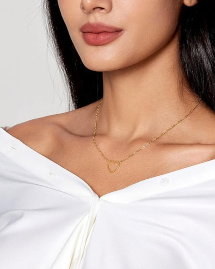 Cute Heart Necklace Dainty 18k Gold Plated Tiny Heart Pendant Choker Necklaces Small Gold Love Open Heart Chain Necklace for Women Simple Gold Necklace for Women Trendy Jewelry