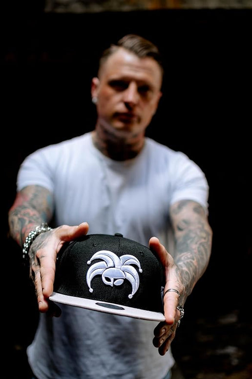 Capiche [99+ Variations] Special Series Snapback Cap - One Size Unisex Men