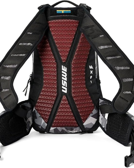 USWE Shred 25L Backpack, a High End Daypack for MTB, E-MTB, Mountain Bike, Camo/Black