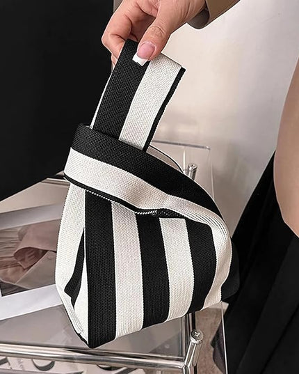 Women's Wrist Knot Tote Bag Small Crochet Wristlet Handbag Aesthetic Cute Knit Purse (Very Small Size)