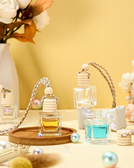 BBTO 200 Pcs Hanging Car Diffuser Bottles Bulk, Empty Clear Glass Air Freshener Bottles with Wooden Cap for Perfume Essential Oils Fragrance Aromatherapy Ornament(Square)