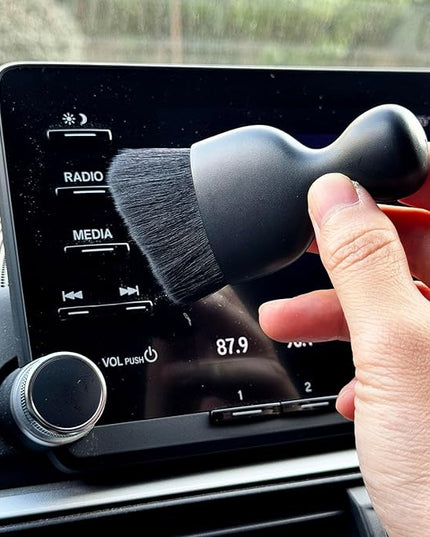 Car Detailing Brush, Soft Bristle Cleaning Brush, Scratch-Free Auto Duster Tool for Dashboard, Air Vents, Leather & Interior Cleaning (Black)