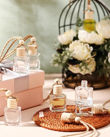 BBTO 100 Pcs Oil Air Freshener Diffuser with Wooden Cap Empty Essential Diffuser Aromatherapy Car Fresheners Car Fragrance Holder Aesthetic Decor Hanging Perfume Bottle (Clear,Square Style)
