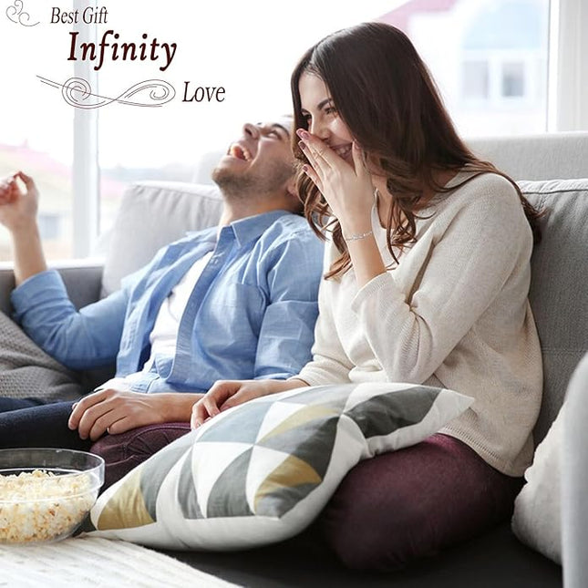 Desimtion Gifts for Women Mom, Infinity Love Bracelets for Women, Valentines Day Birthday Jewelry Gifts for Her Girls Girlfriend Mom Wife from Daughter Son