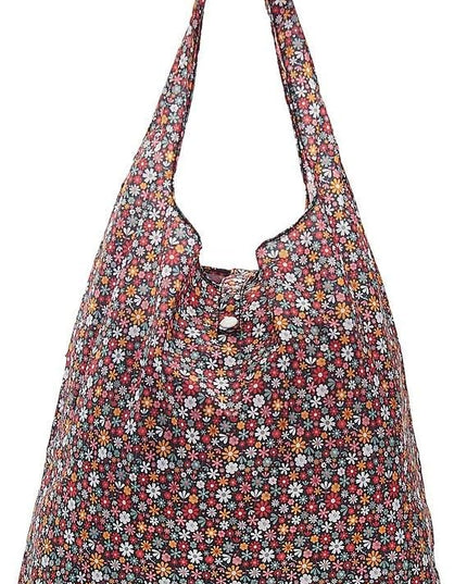 ECO CHIC Foldable Reusable Grocery Bags - Lightweight, Recycled & Reusable Shopping Bag - Waterproof Packable Tote