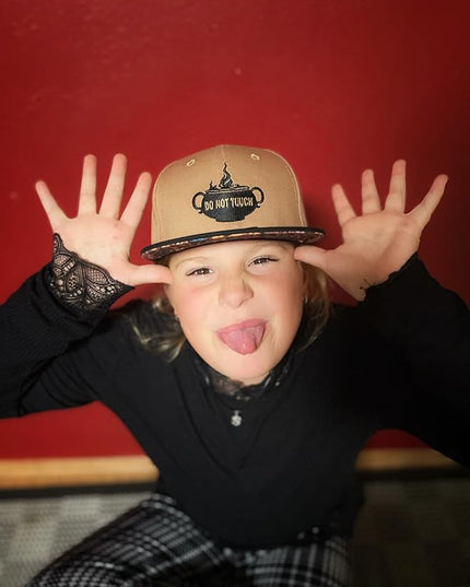 Capiche [99+ Variations] Special Series Snapback Cap - One Size Unisex Men