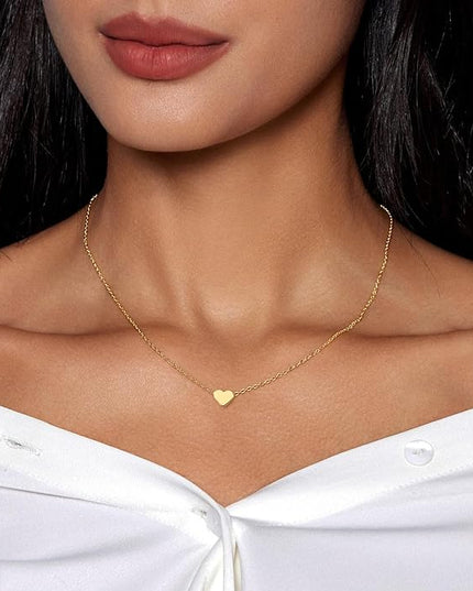 Cute Heart Necklace Dainty 18k Gold Plated Tiny Heart Pendant Choker Necklaces Small Gold Love Open Heart Chain Necklace for Women Simple Gold Necklace for Women Trendy Jewelry