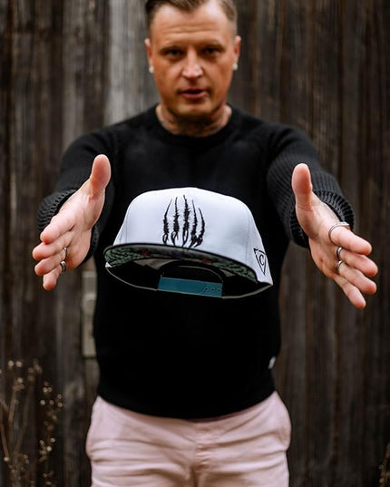Capiche [99+ Variations] Special Series Snapback Cap - One Size Unisex Men