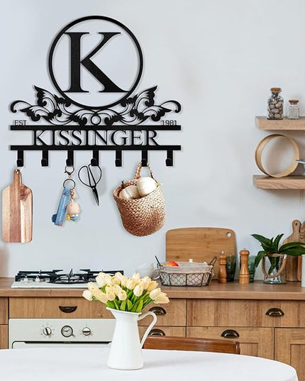 Dyoart Personalized Key Holder Wall Mount - Custom Family Name Key Holder for Wall, Metal Key Rack Hook Organizer, Coat Rack, Key Hanger Wall Decor for Kitchen, Entryway, Hallway, Bedroom