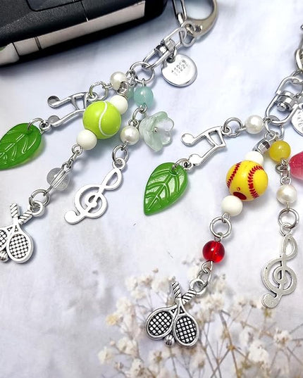 Keychain for Women Gold Bow Angel Wings KeyChains Novel Star Heart Strawberry Racket Pendants Bag Charm Key Chains