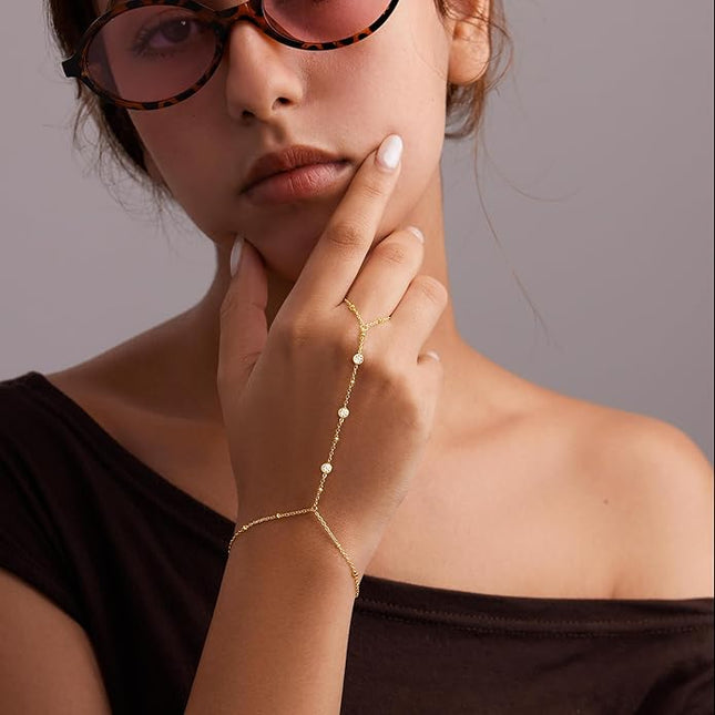 Gold Bracelets Set for Women Stack, Dainty Thick Bracelets Stack for Women Trendy, Simple Thin Gold Plated Cuff Stackable Bracelets With Beaded Cuban Paperclip Snake Rope Bangle Hand Chain Jewelry Gifts for Women Non Tainish
