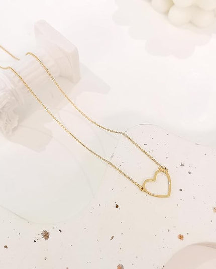 Cute Heart Necklace Dainty 18k Gold Plated Tiny Heart Pendant Choker Necklaces Small Gold Love Open Heart Chain Necklace for Women Simple Gold Necklace for Women Trendy Jewelry