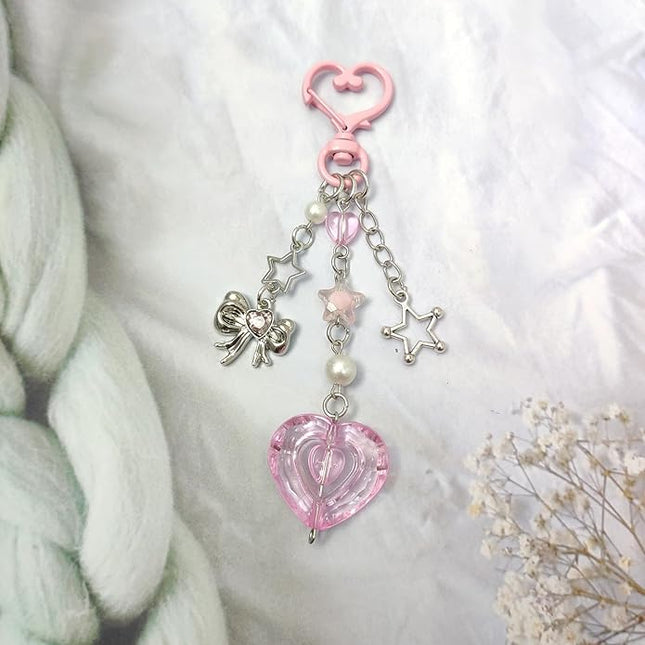 Keychain for Women Gold Bow Angel Wings KeyChains Novel Star Heart Strawberry Racket Pendants Bag Charm Key Chains