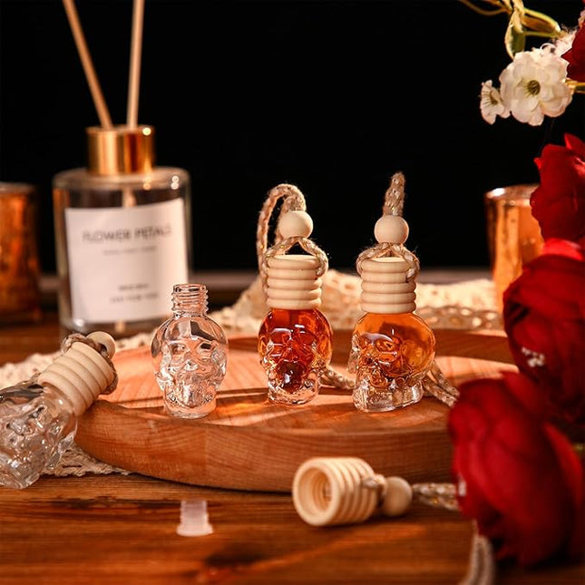 BBTO 200 Pcs Hanging Car Diffuser Bottles Bulk, Empty Clear Glass Air Freshener Bottles with Wooden Cap for Perfume Essential Oils Fragrance Aromatherapy Ornament(Skull)